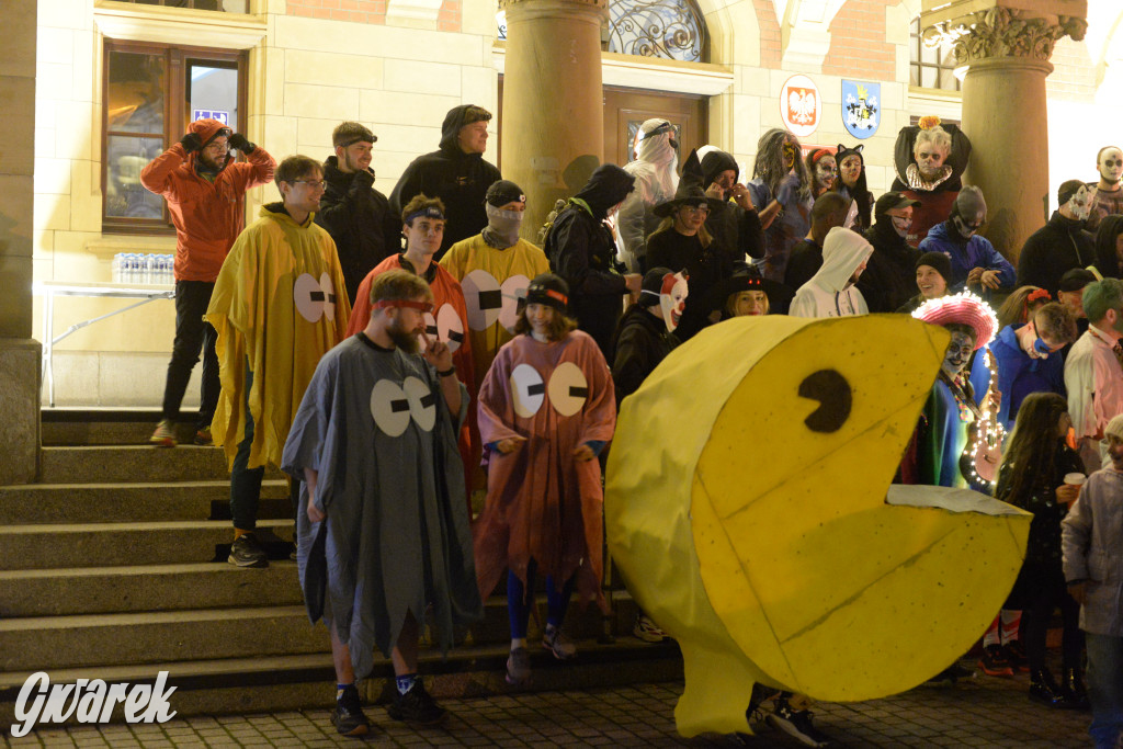 Tarnowskie Góry. Halloweenowa ustawka biegowa