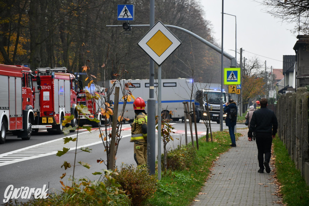 Tarnowskie Góry. Zderzenie z wozem służby więziennej [FOTO]