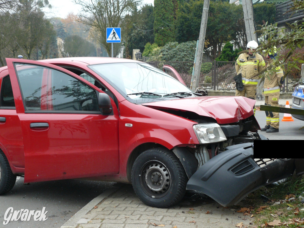 Tarnowskie Góry. Zderzenie na skrzyżowaniu