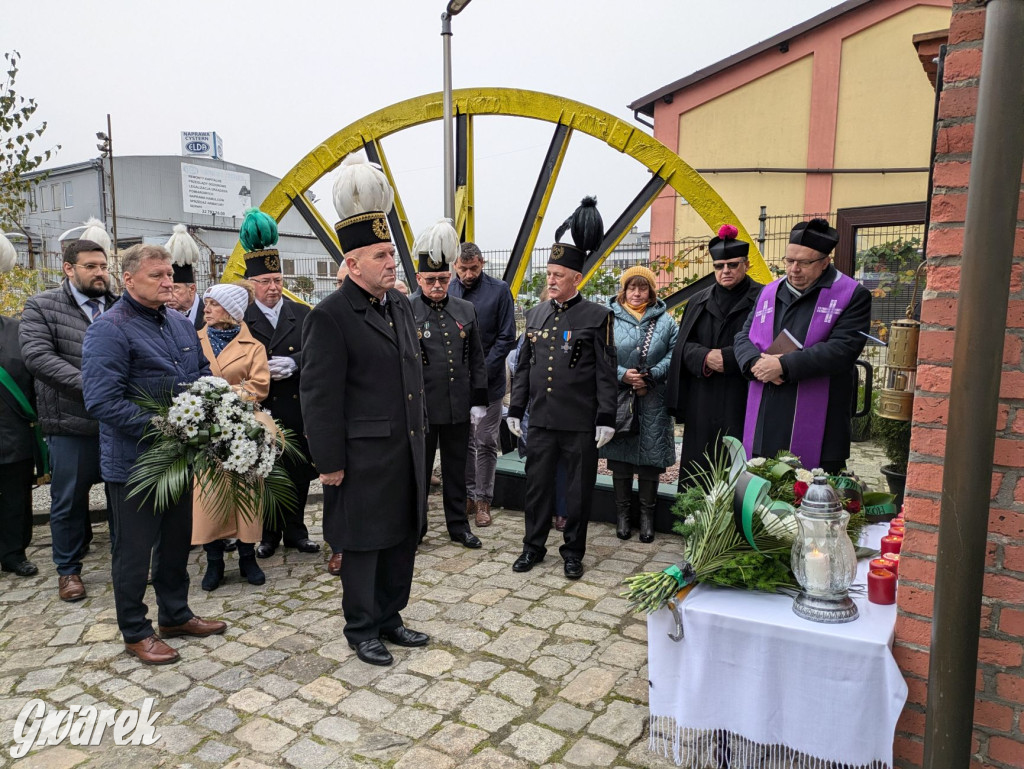 Uczcili pamięć tragicznie zmarłych górników [FOTO]