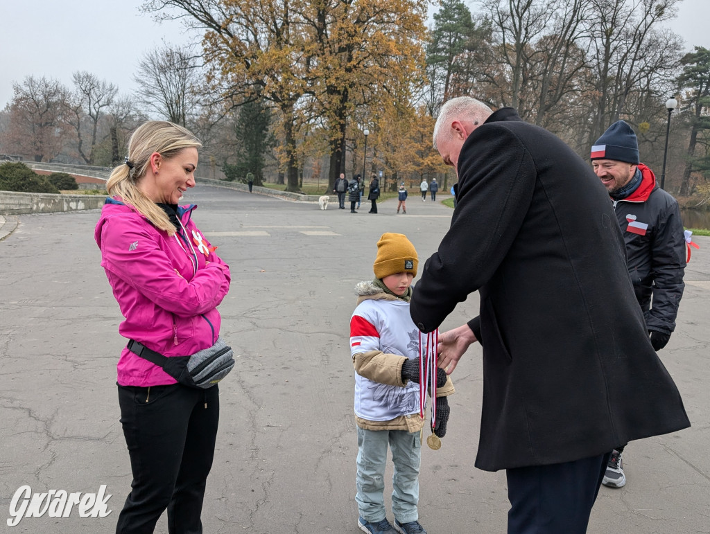 Świerklaniec. Pobiegli, poszli, świętowali w narodowych barwach