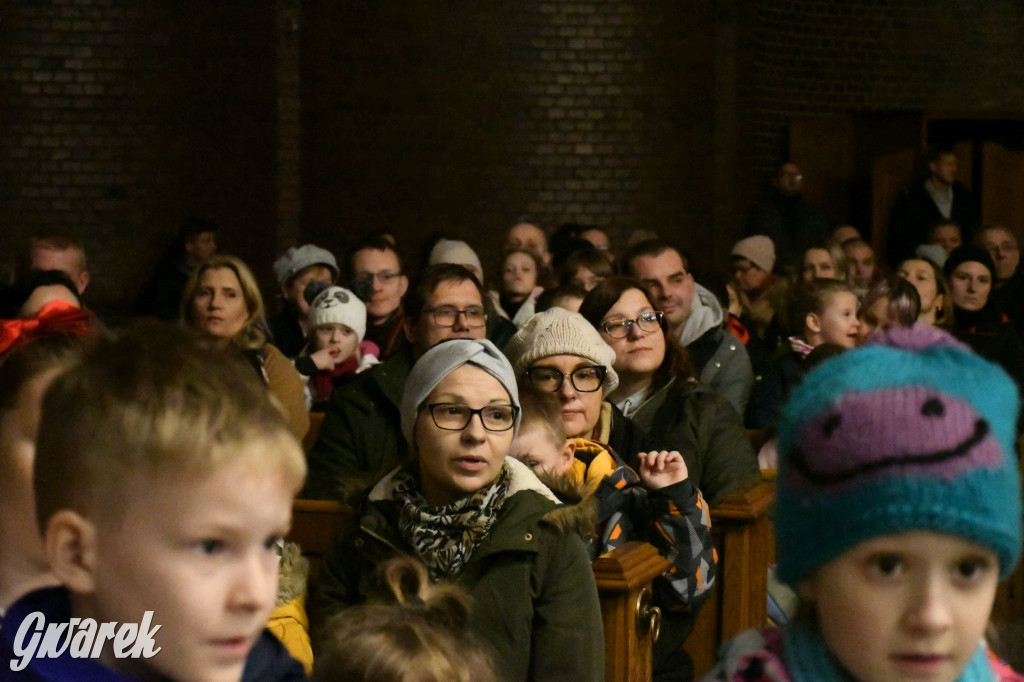 Dzieci z lampionami wyruszyły za św. Marcinem [FOTO]