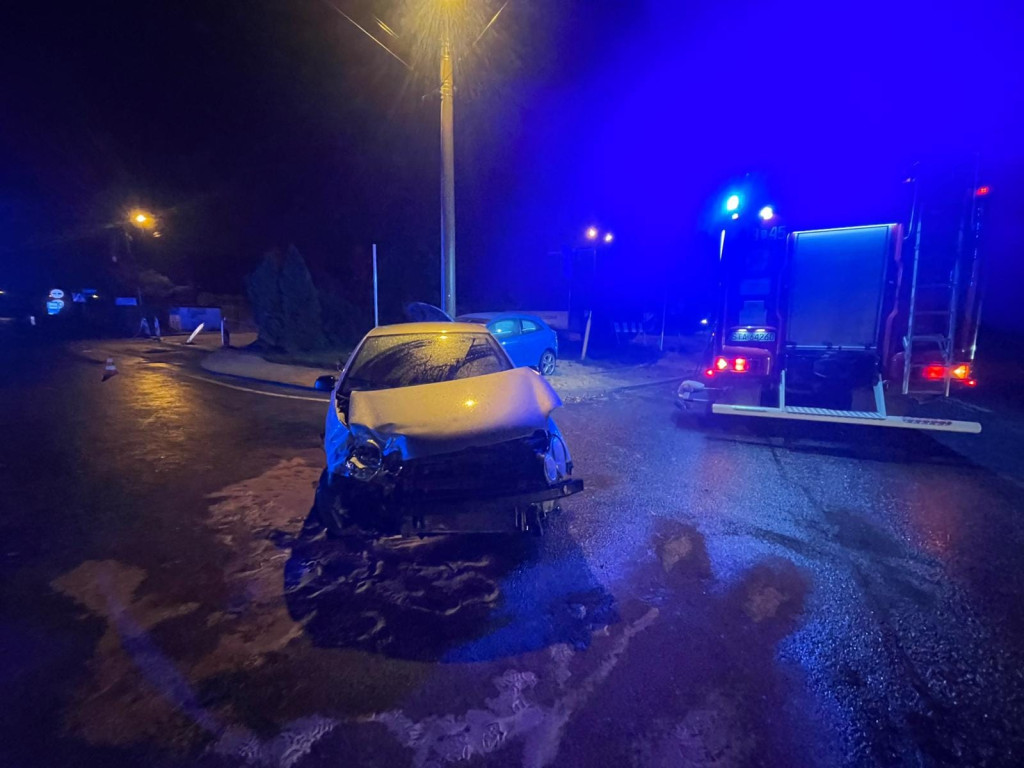 Powiat tarnogórski. Zderzenie na skrzyżowaniu [FOTO]