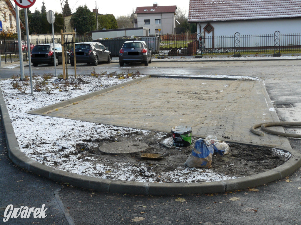 Tarnowskie Góry. Czy ktoś pomyślał, kiedy ustawiał te znaki?