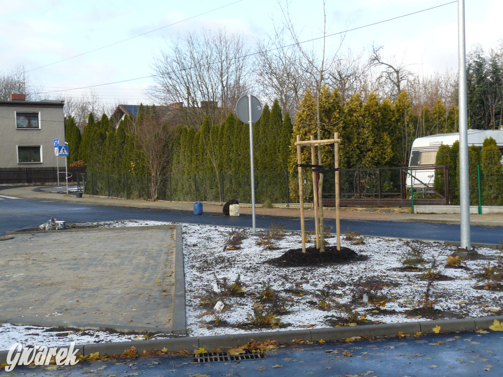 Tarnowskie Góry. Czy ktoś pomyślał, kiedy ustawiał te znaki?