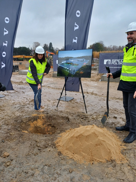 Przy DK 78 w Wieszowie powstaje Volvo Trucks Center