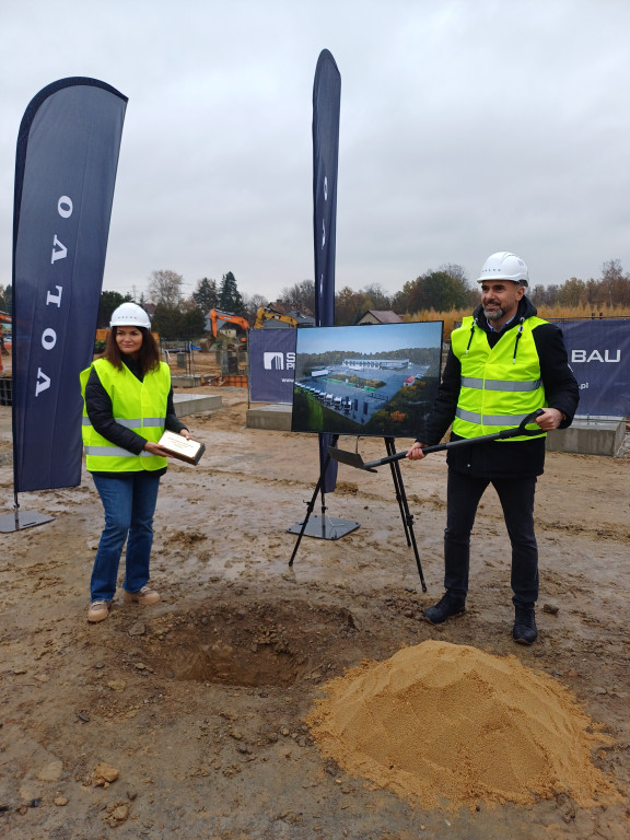 Przy DK 78 w Wieszowie powstaje Volvo Trucks Center