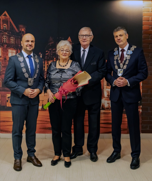 Jubileusze małżeńskie. Razem przez 60 i 65 lat [FOTO]