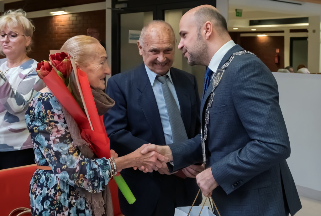 Jubileusze małżeńskie. Razem przez 60 i 65 lat [FOTO]