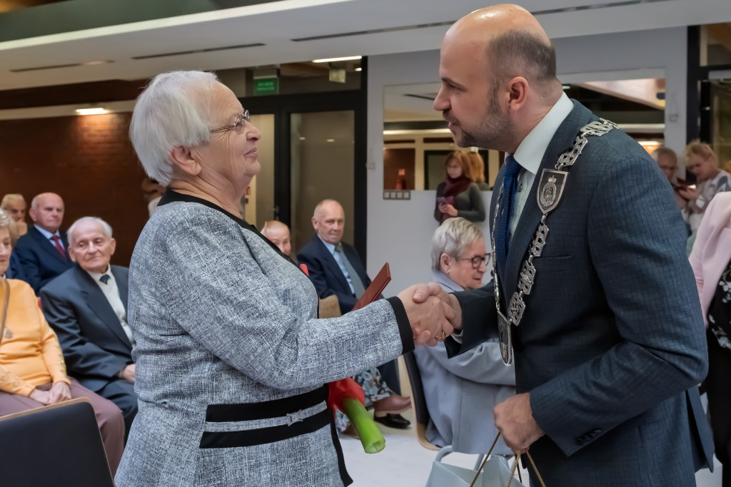 Jubileusze małżeńskie. Razem przez 60 i 65 lat [FOTO]