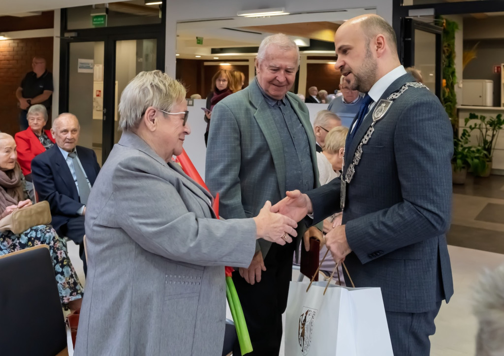 Jubileusze małżeńskie. Razem przez 60 i 65 lat [FOTO]