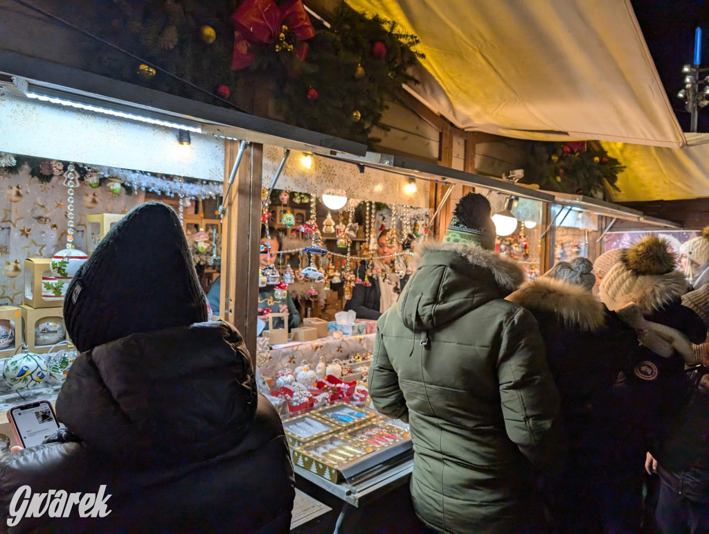 Poczuj magię świąt. Trwa Jarmark Bożonarodzeniowy