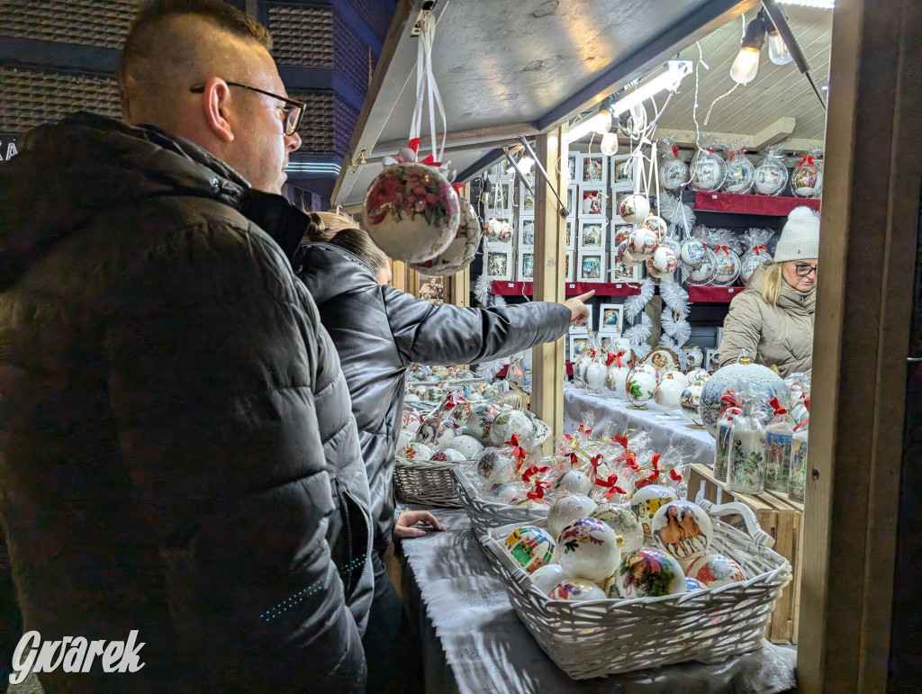 Poczuj magię świąt. Trwa Jarmark Bożonarodzeniowy