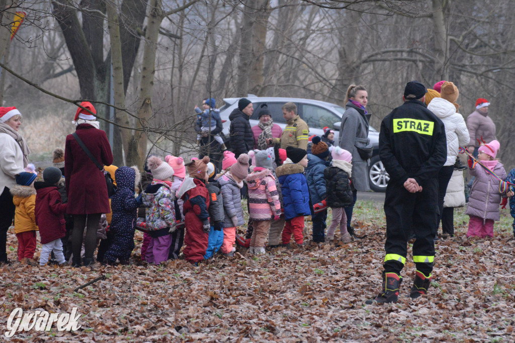 Mikołaj przyleciał do Nakła Śląskiego helikopterem [FOTO]