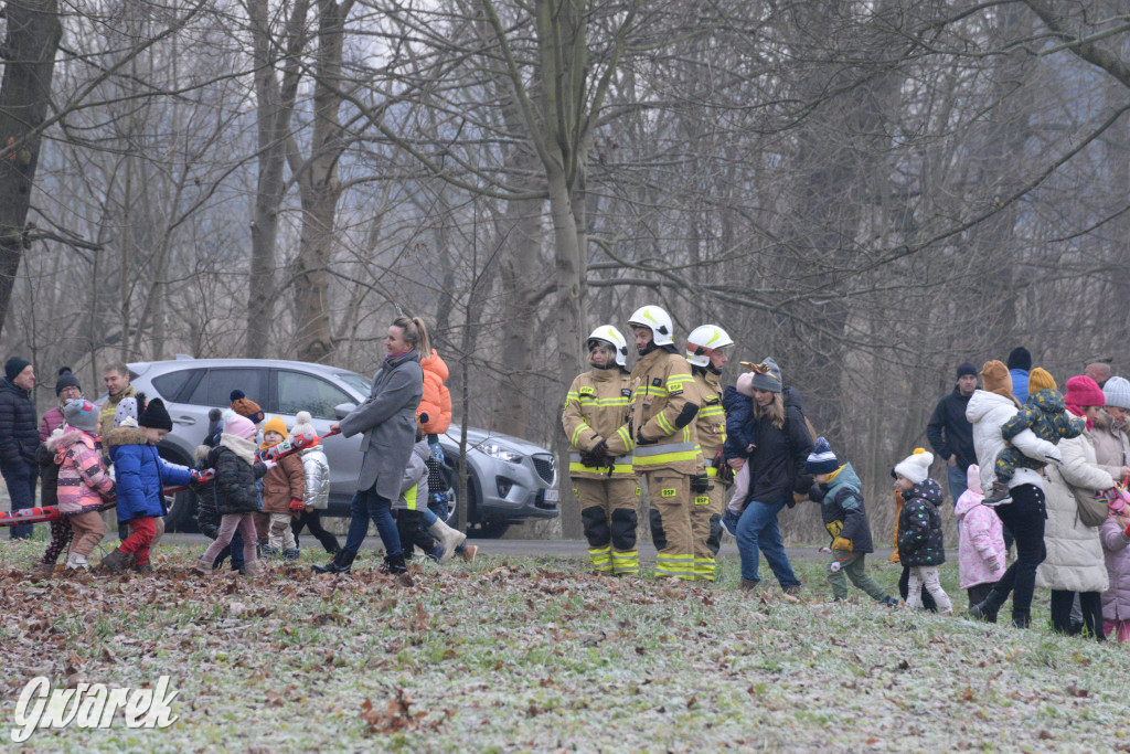 Mikołaj przyleciał do Nakła Śląskiego helikopterem [FOTO]