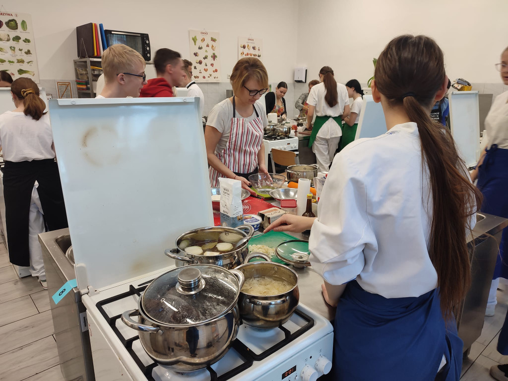 Tarnowskie Góry. Gastronomik i konkurs potraw wigilijnych