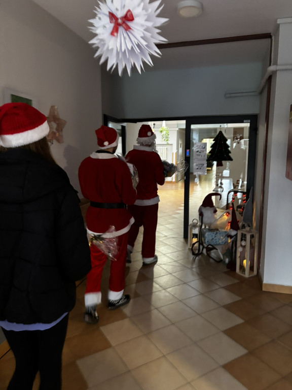 Sorbona z Tarnowskich Gór pomaga przed świętami