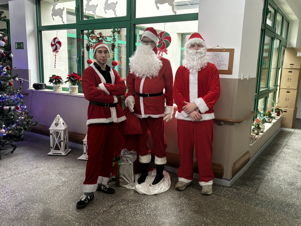 Sorbona z Tarnowskich Gór pomaga przed świętami