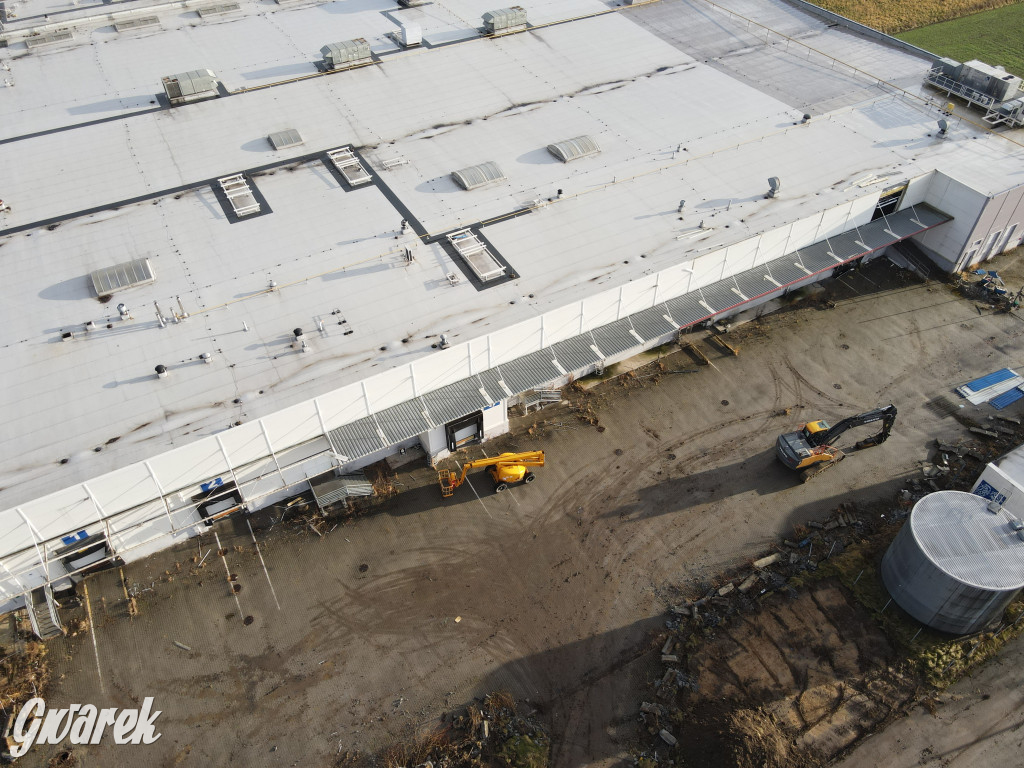 Tarnowskie Góry, dawne Tesco. Trwa rozbiórka