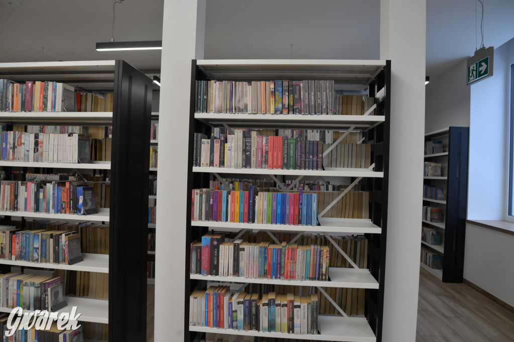 Radzionków. Zobaczcie, jak wygląda nowa biblioteka