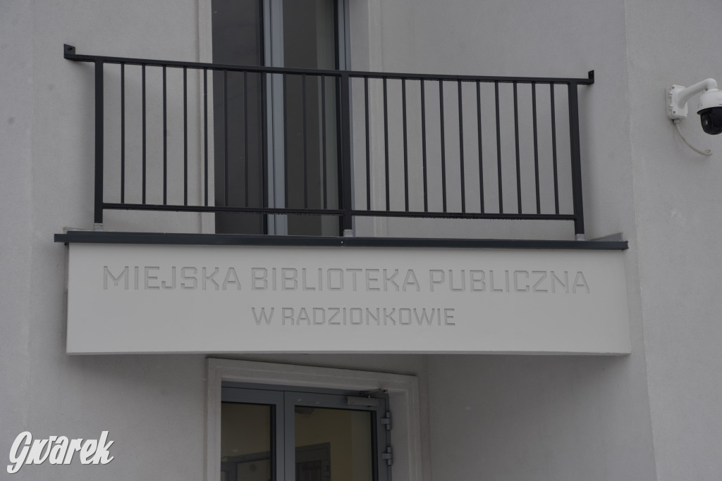 Radzionków. Zobaczcie, jak wygląda nowa biblioteka