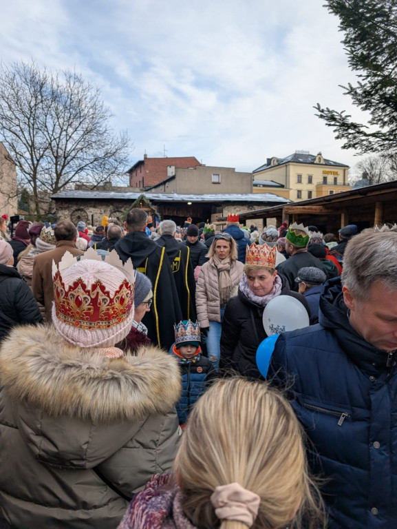 Orszak przeszedł do Piekarskiego Betlejem