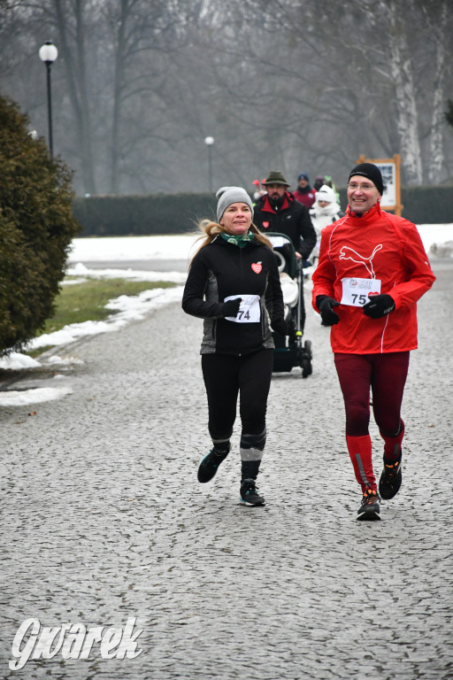 W śmiesznych przebraniach pobiegli dla WOŚP