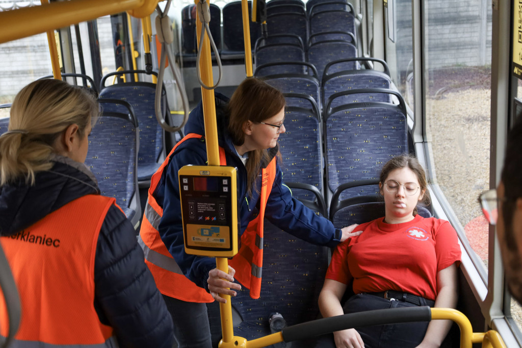 HKR szkolił kierowców autobusów