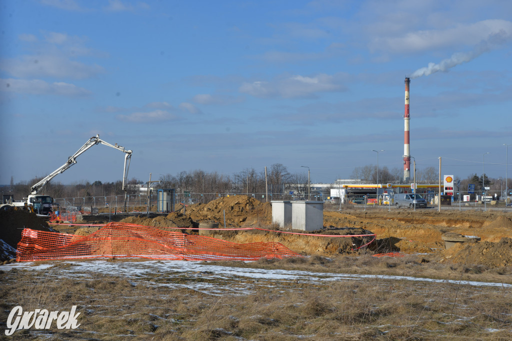 Byłe Tesco. Jest demolka, ma być park handlowy