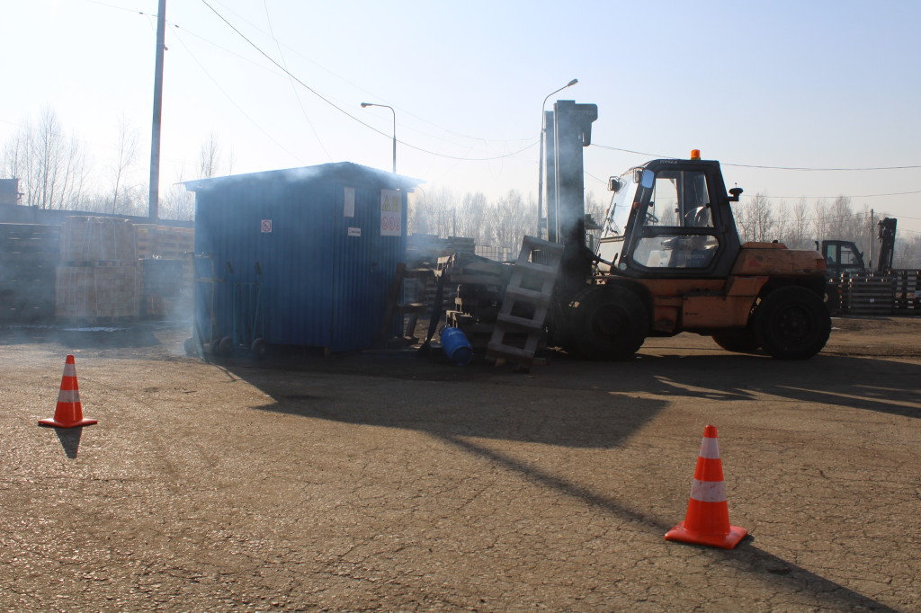 Piekary Śl. Ćwiczenia  w zakładzie Cobra Europa