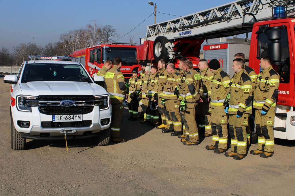 Piekary Śl. Ćwiczenia  w zakładzie Cobra Europa