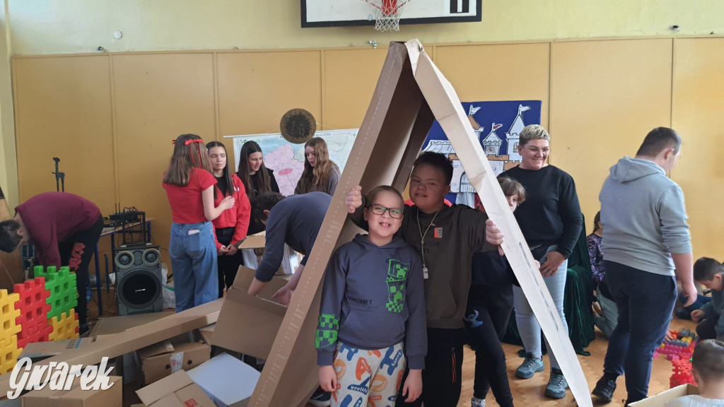 Tarnowskie Góry. Żywa lekcja hisotrii w SOSW