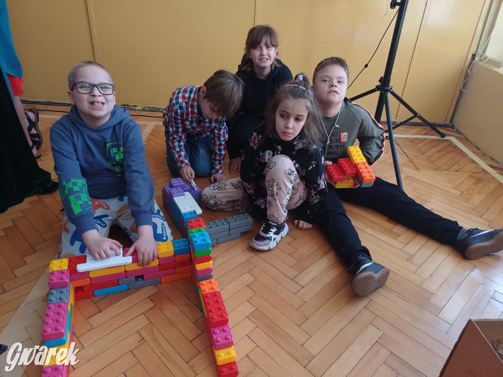 Tarnowskie Góry. Żywa lekcja hisotrii w SOSW