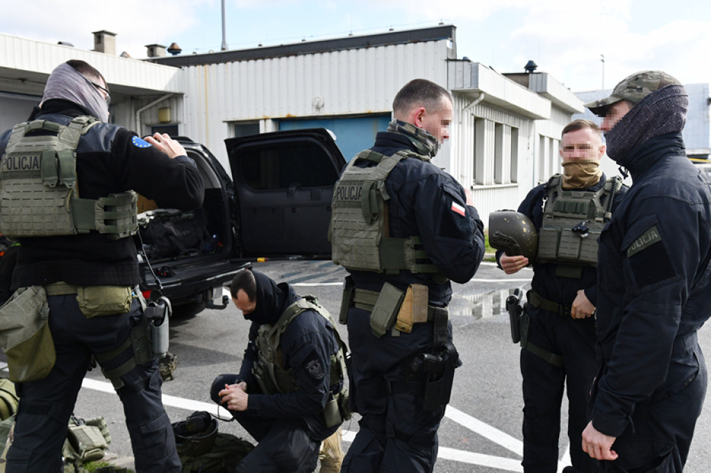 Katowice Airport. Bomba w wieży kontroli lotów