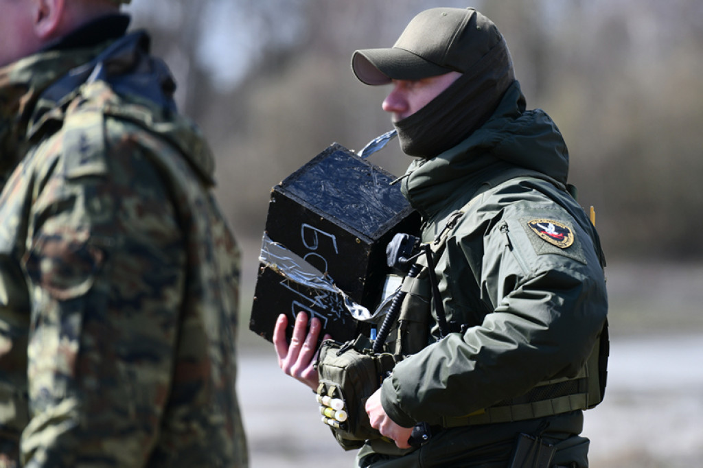 Katowice Airport. Bomba w wieży kontroli lotów