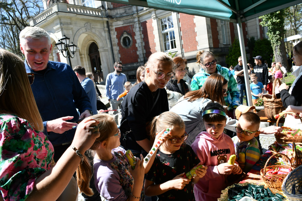 Świerklaniec. Wielkanocne szukanie jajek