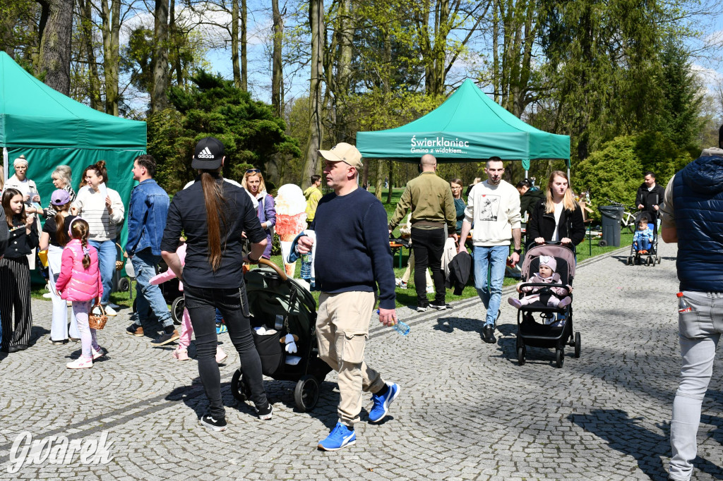Świerklaniec. Wielkanocne szukanie jajek