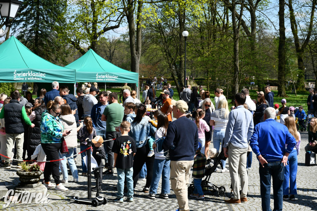 Świerklaniec. Wielkanocne szukanie jajek