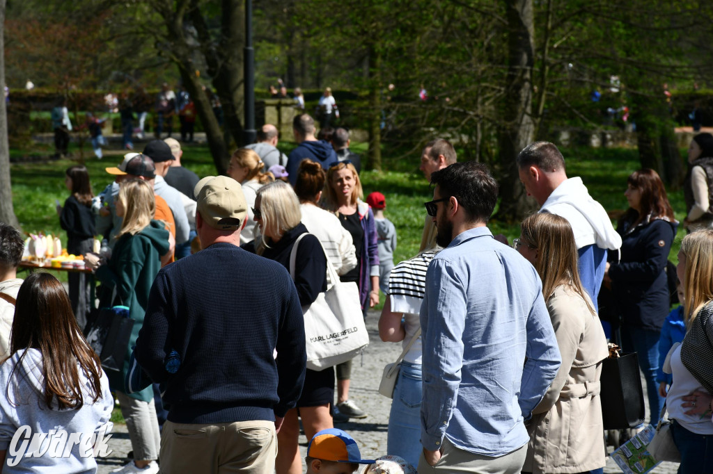 Świerklaniec. Wielkanocne szukanie jajek