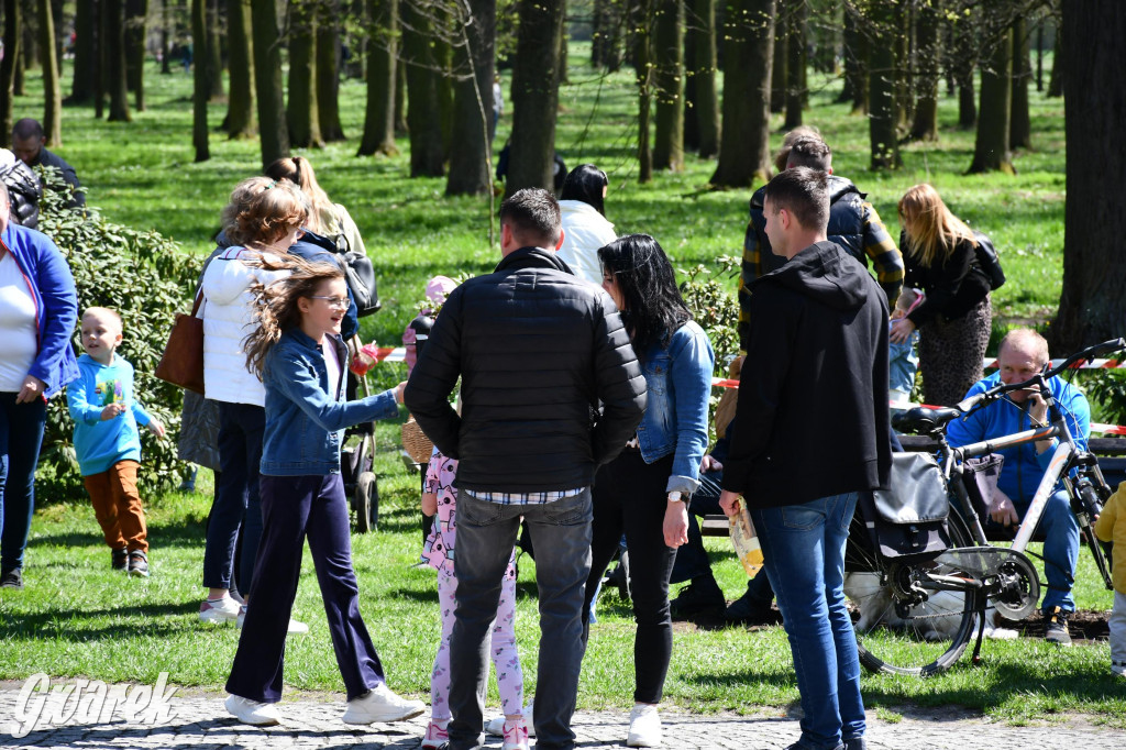Świerklaniec. Wielkanocne szukanie jajek