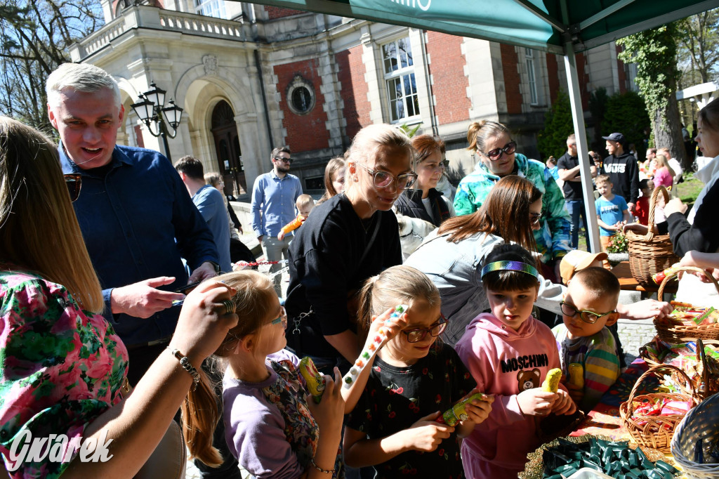 Świerklaniec. Wielkanocne szukanie jajek