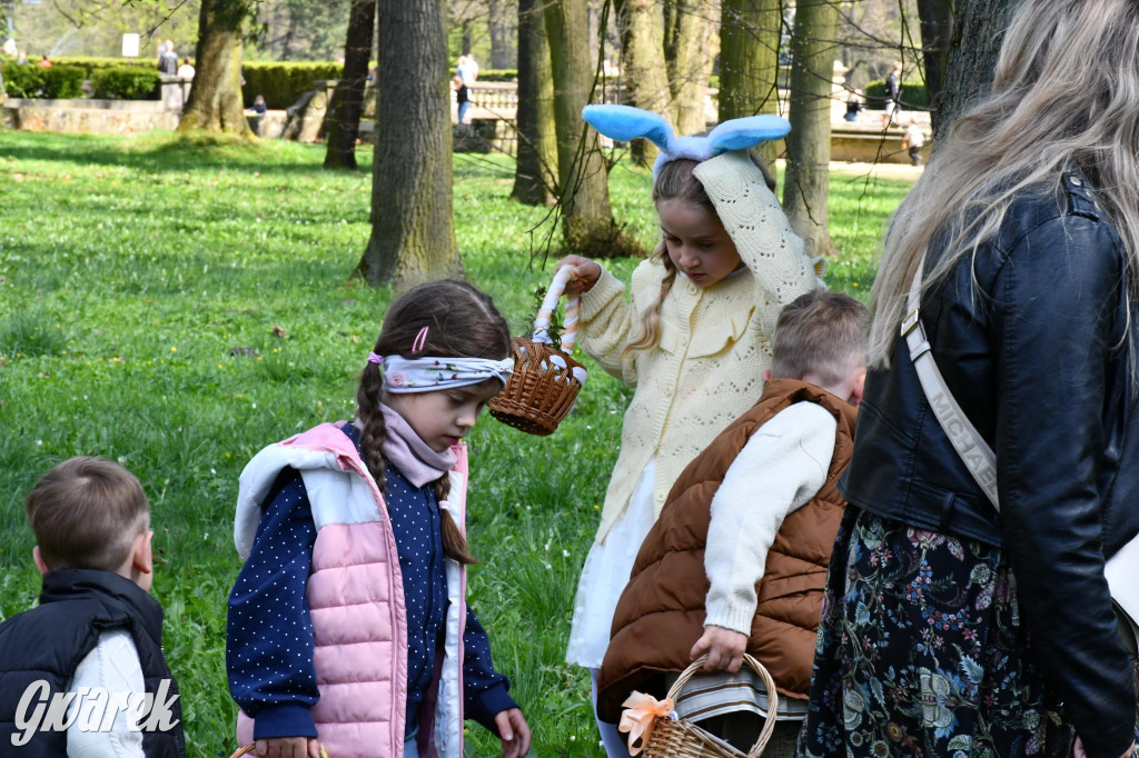 Świerklaniec. Wielkanocne szukanie jajek