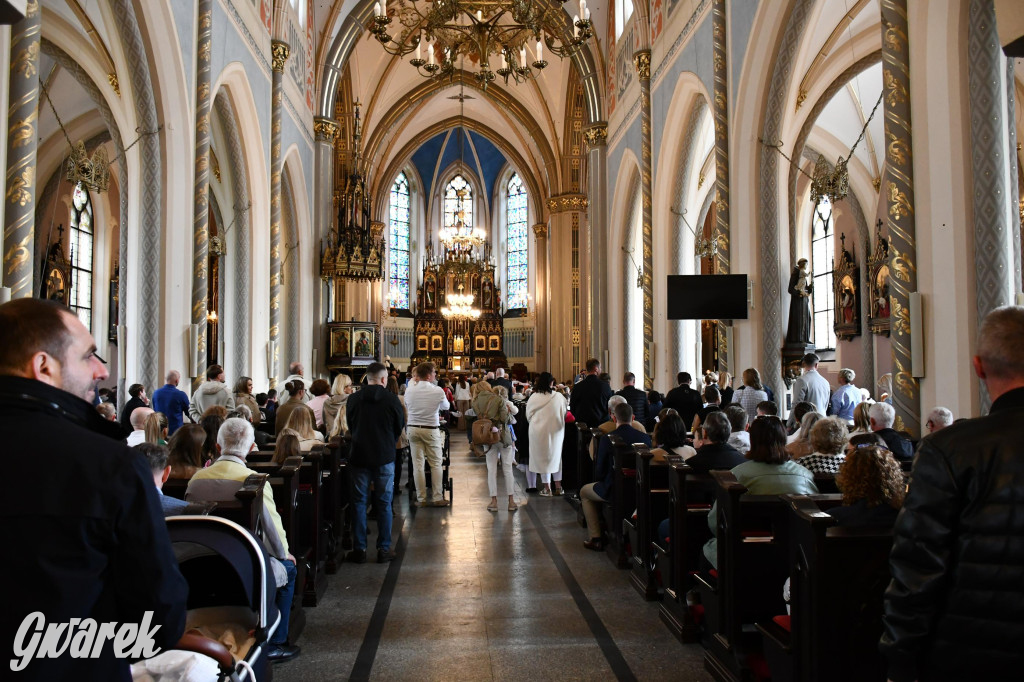 Święcenie pokarmów w Radzionkowie