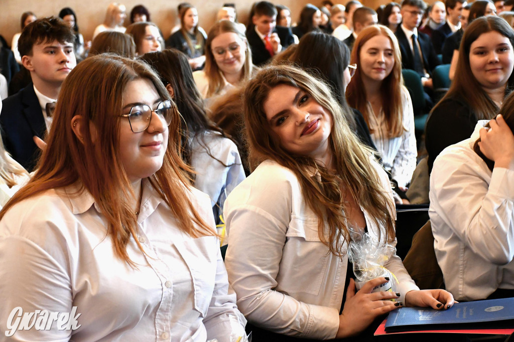 Podsumowali pięć lat. Zakończenie roku w Chemiku [FOTO]