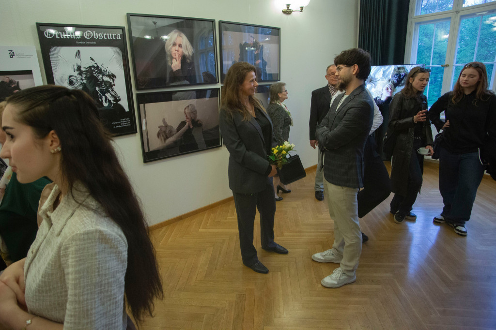 Tarnowskie Góry. Wystawa absolwentów Plastyka