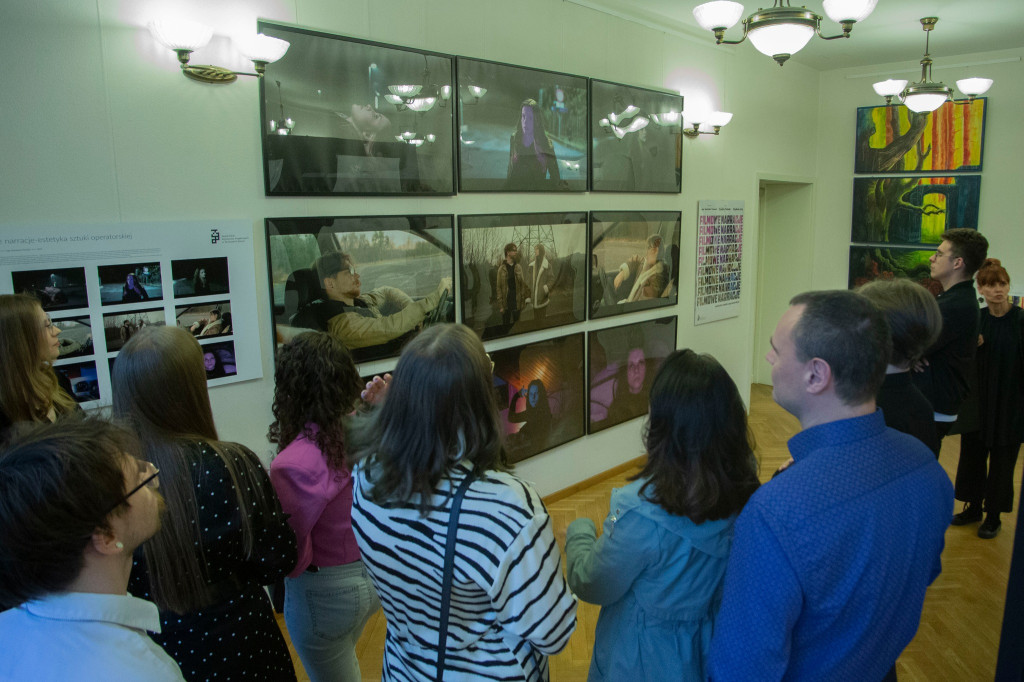 Tarnowskie Góry. Wystawa absolwentów Plastyka