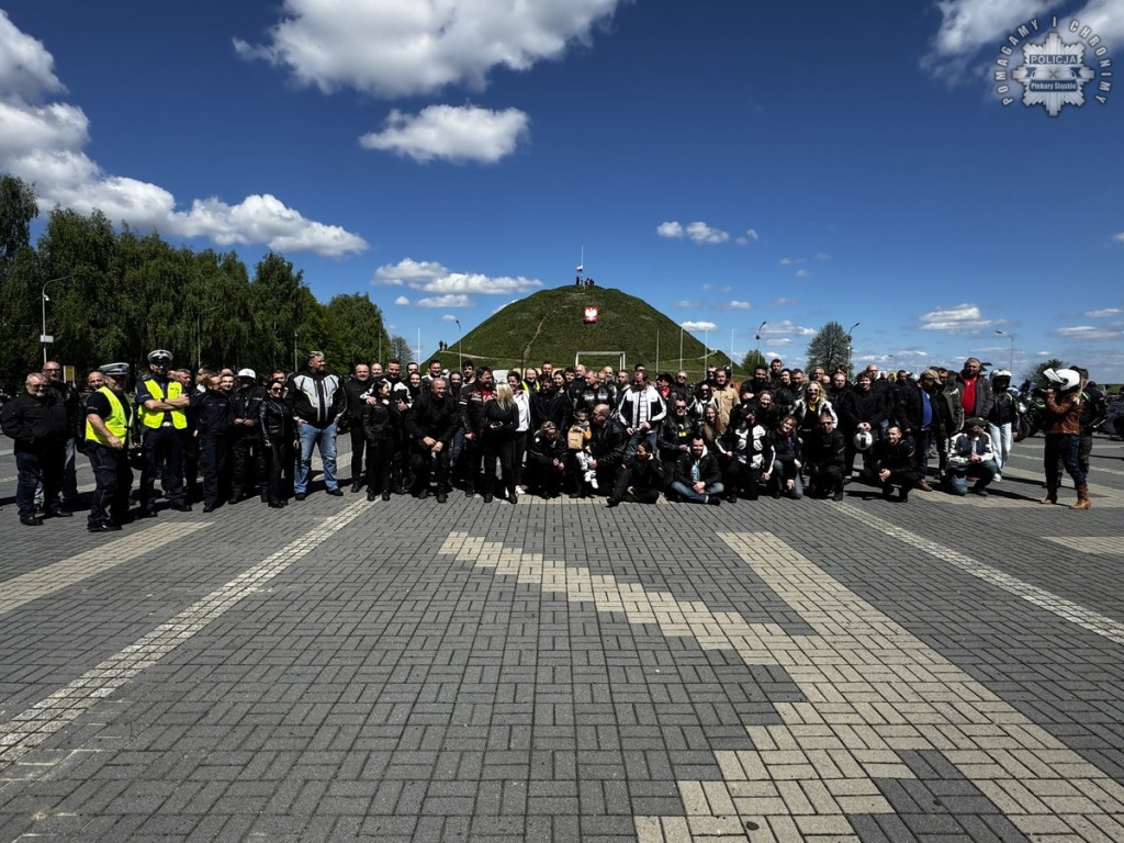 Parada motocykli na ulicach miasta