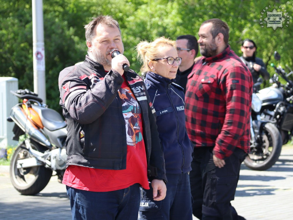 Parada motocykli na ulicach miasta