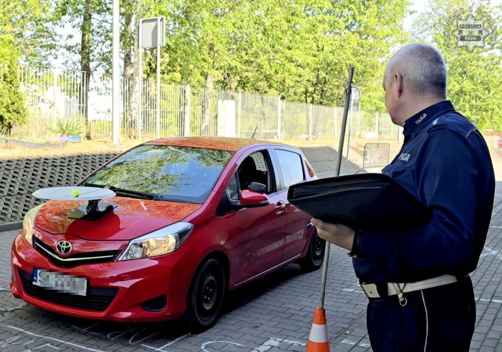 Bytom, Nakło Śl. Uczeń szkoły rolniczej na czele