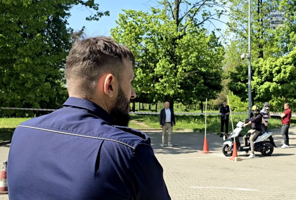 Bytom, Nakło Śl. Uczeń szkoły rolniczej na czele